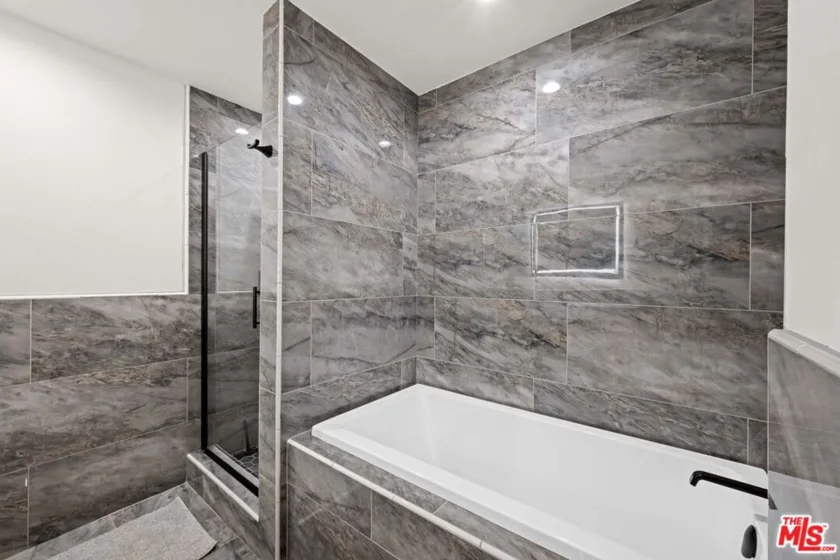 321 N Oakhurst Drive #601 photo 13