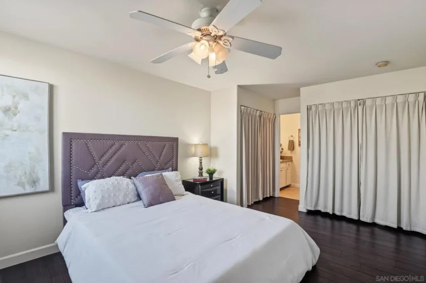 4111 Illinois #202 photo 16