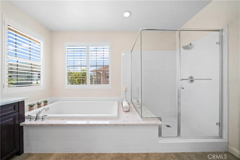 222 Compass photo 46