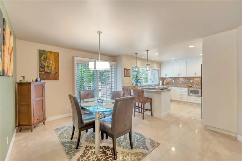 6056 Shadowbrook Circle photo 16