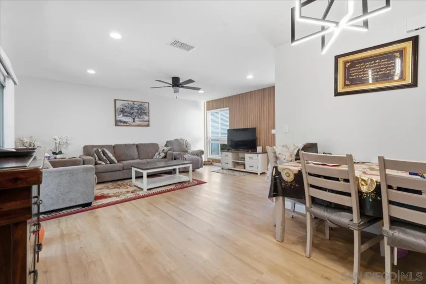 503 Smoketree Glen photo 15