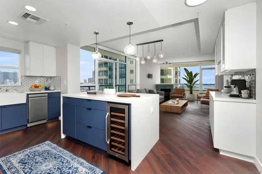 555 Front Street #1302 photo 5