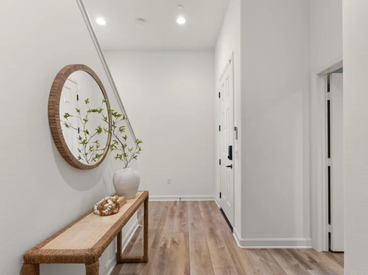 862 Slate Street photo 32