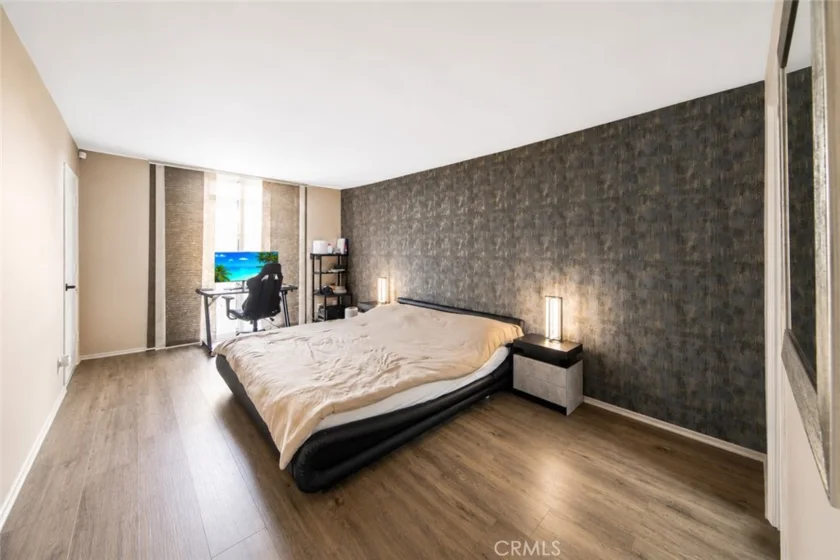 7260 Hillside Avenue #207 photo 7
