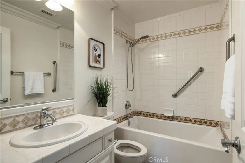 51 Bower Tree photo 21