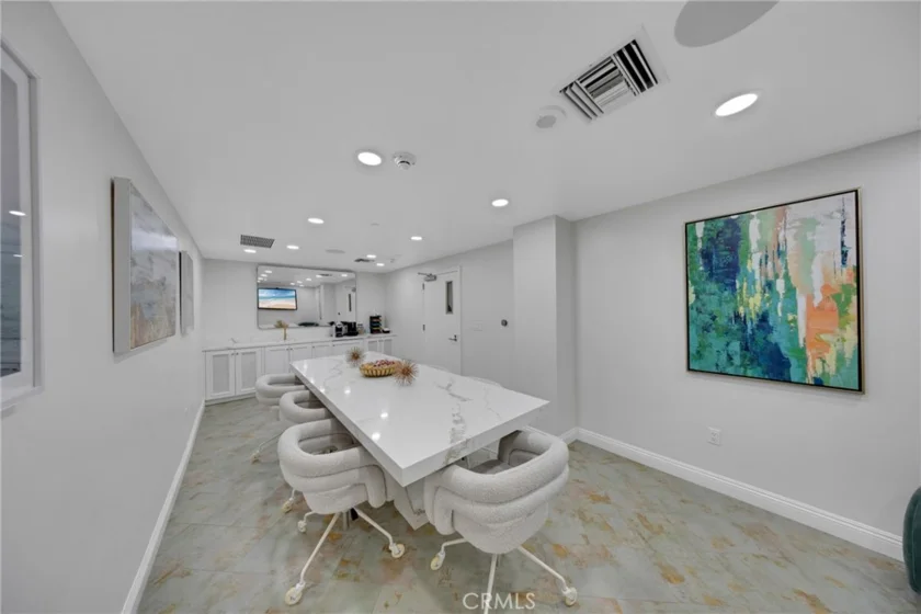 10520 Wilshire #902 photo 15