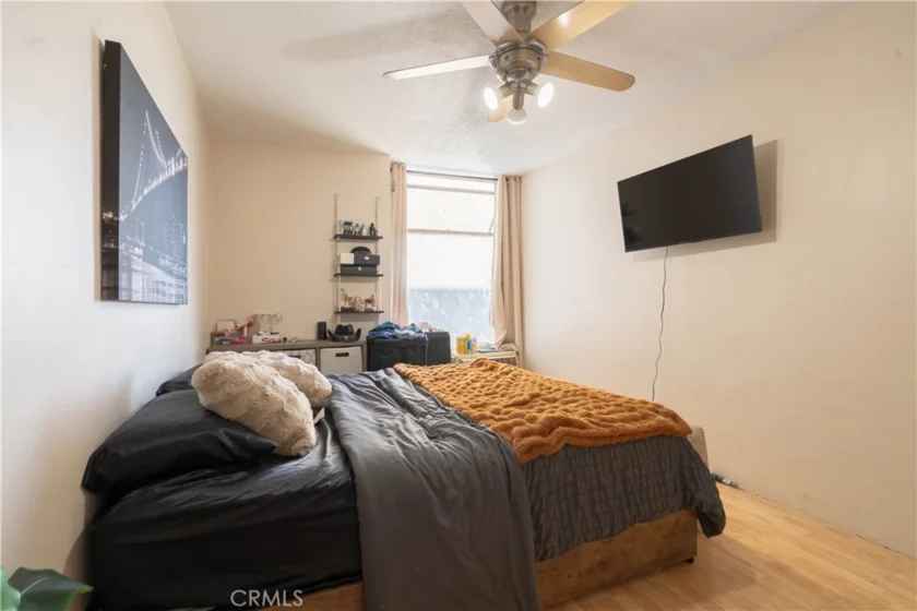 100 Atlantic #910 photo 11