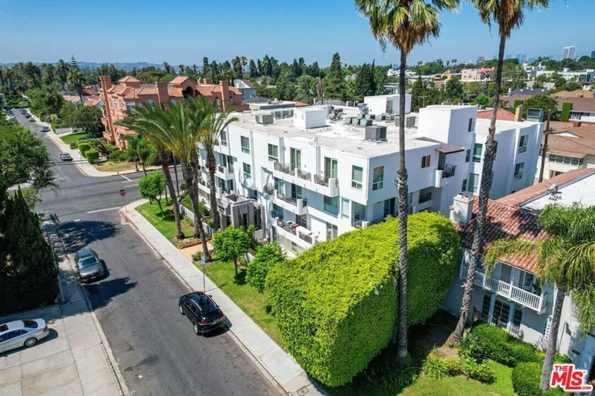 739 Lorraine Boulevard #402 photo 41