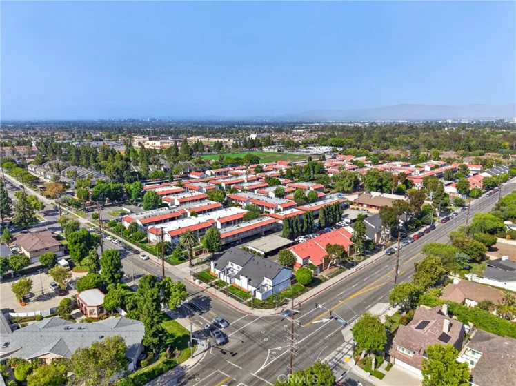 2521 W Sunflower #D 3 photo 31