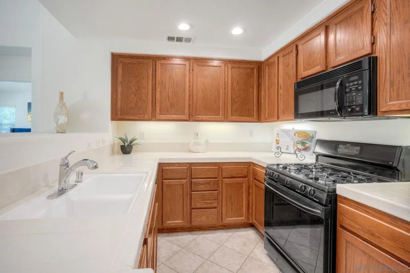 10334 Scripps Poway Parkway #34 photo 28