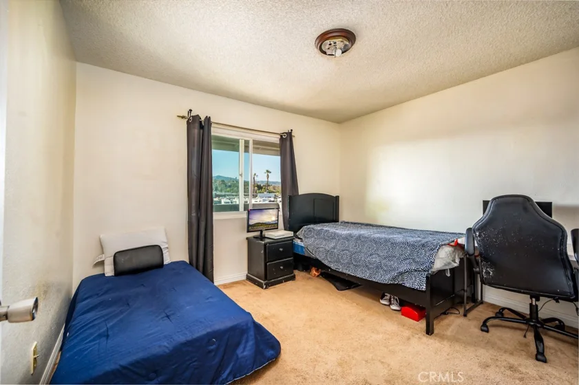 25899 Baylor Way photo 17