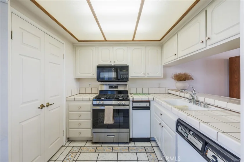 315 N Winnipeg Place #I photo 27