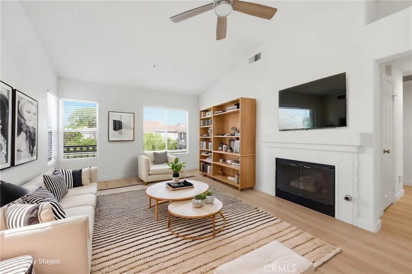 157 California Court photo 35