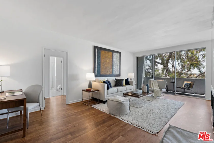 901 10th Street #404 photo 1