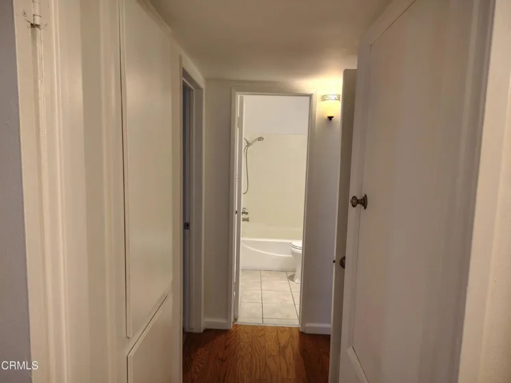 18307 Burbank #51 photo 10
