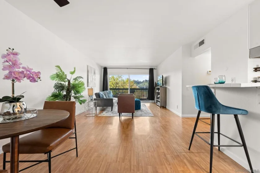 6202 Friars Road #215 photo 2