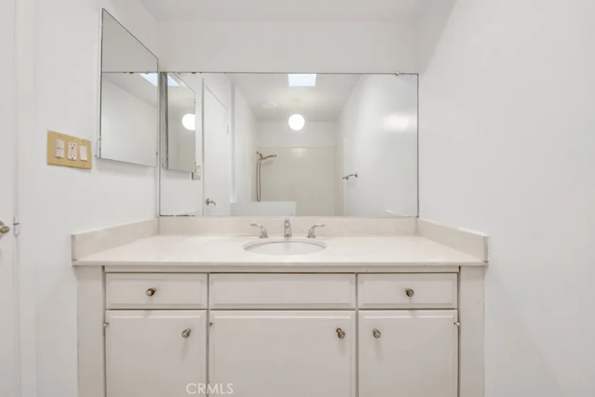 8100 Canby Avenue #4 photo 11