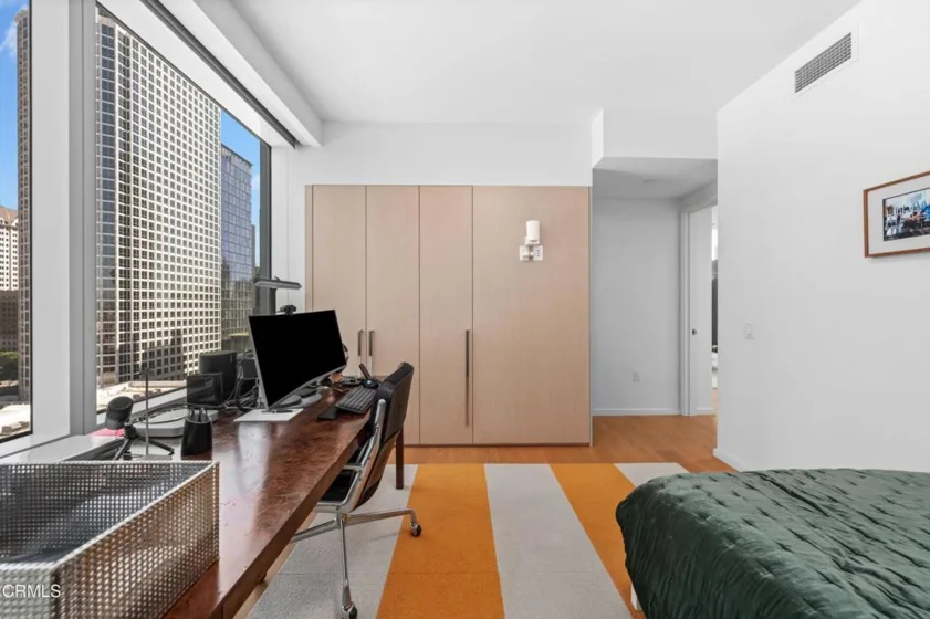 877 Francisco Street #1506 photo 14