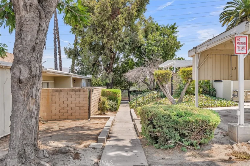 3096 Panorama Road #D photo 1