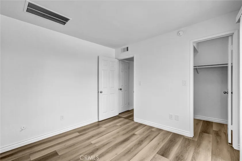 19620 Sherman Way #1 photo 16