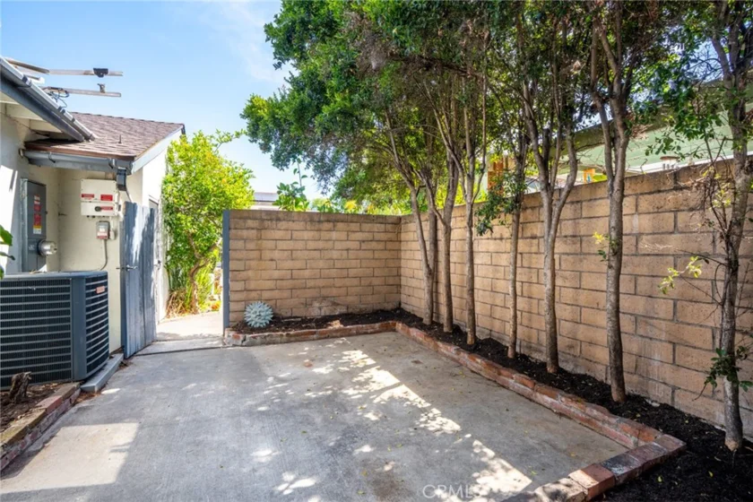 26291 Roundtree Court photo 43