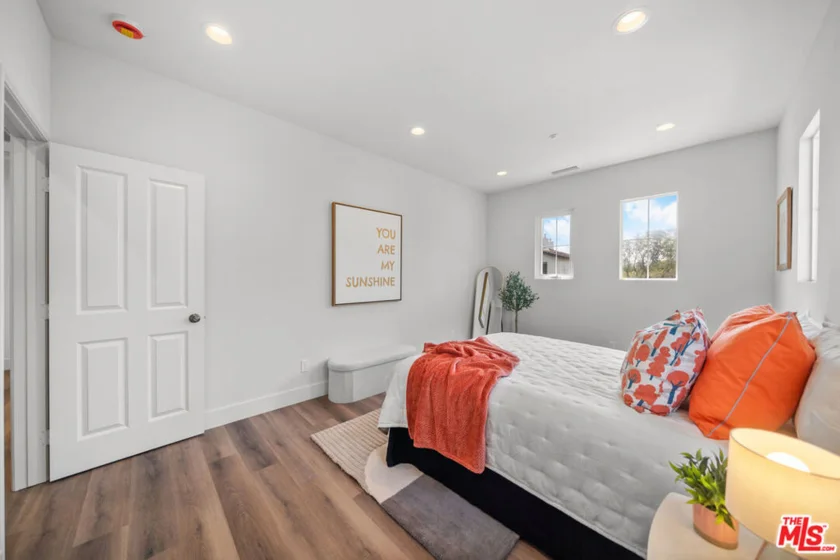 270 Lockford photo 21