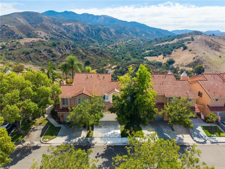 19076 Canyon Terrace Drive photo 1