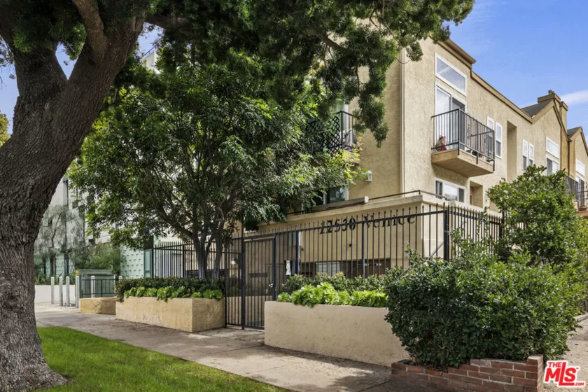 12530 Venice Boulevard #3 photo 1
