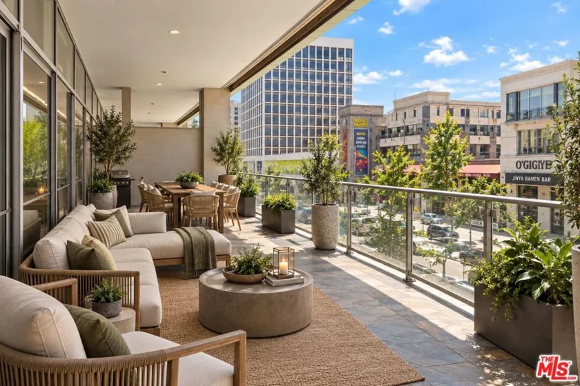 3785 Wilshire Boulevard #204 photo 17