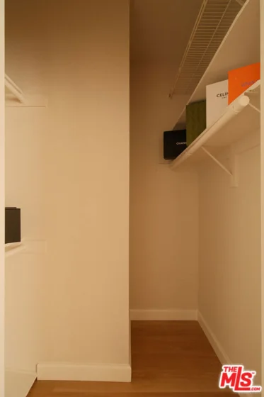 585 N Rossmore Avenue #508 photo 24