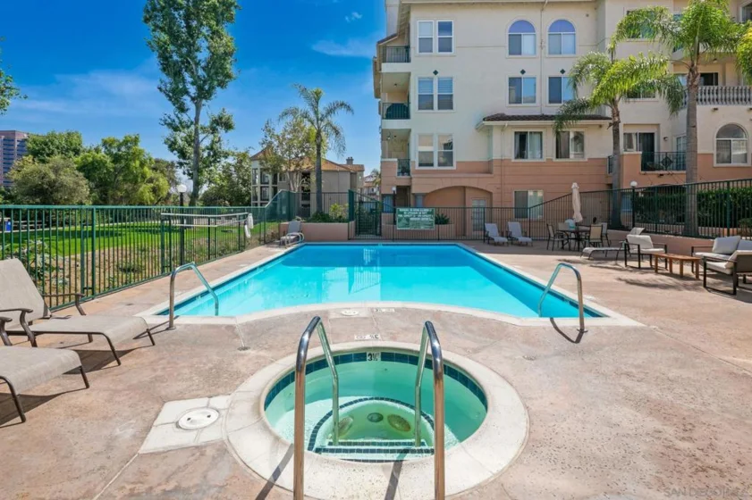 680 Camino De La Reina #2406 photo 36