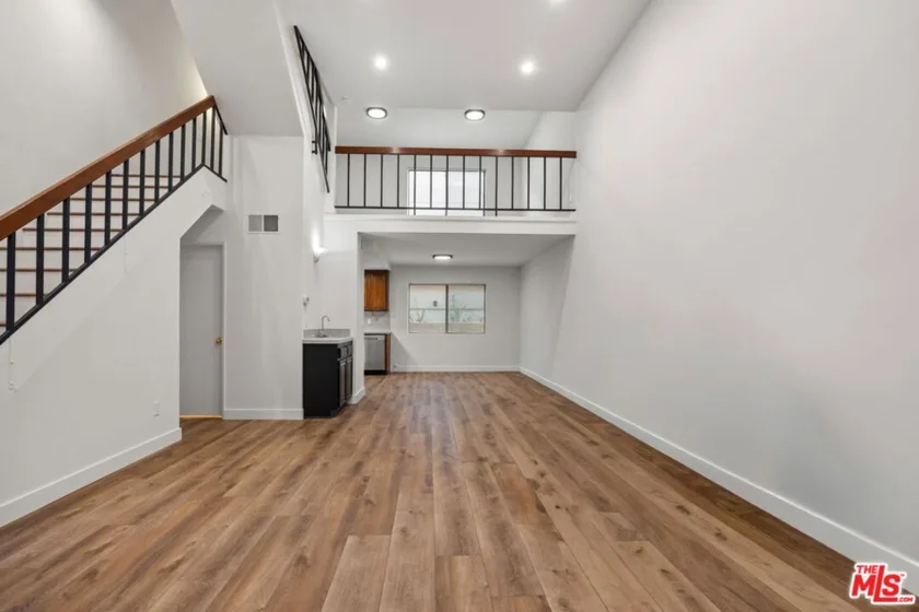 4218 Whitsett Avenue #4 photo 7