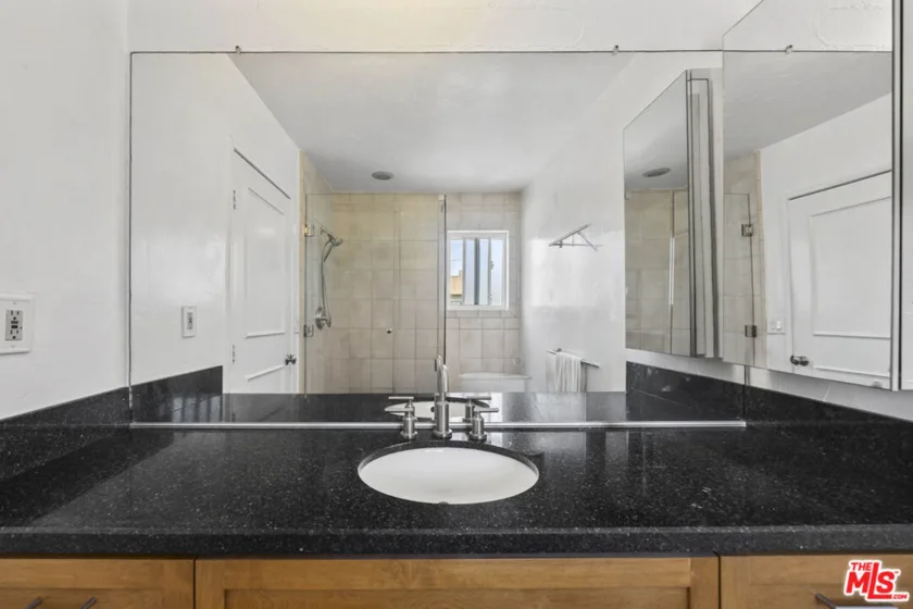 1431 Camden Avenue #303 photo 3
