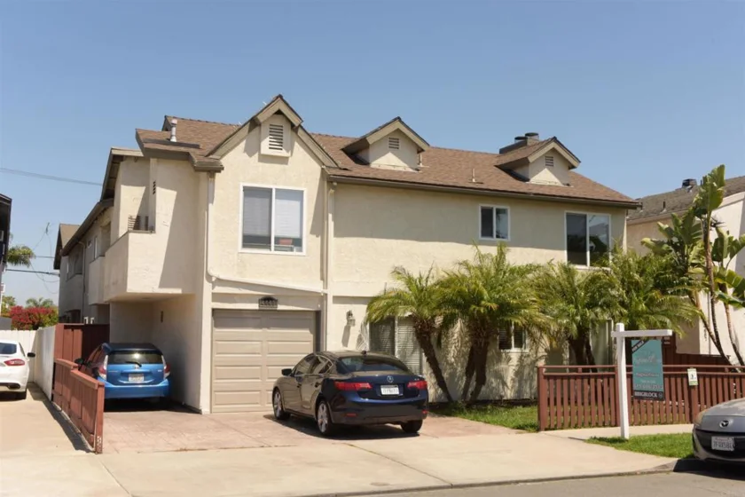 4663 Iowa Street #7 photo 1