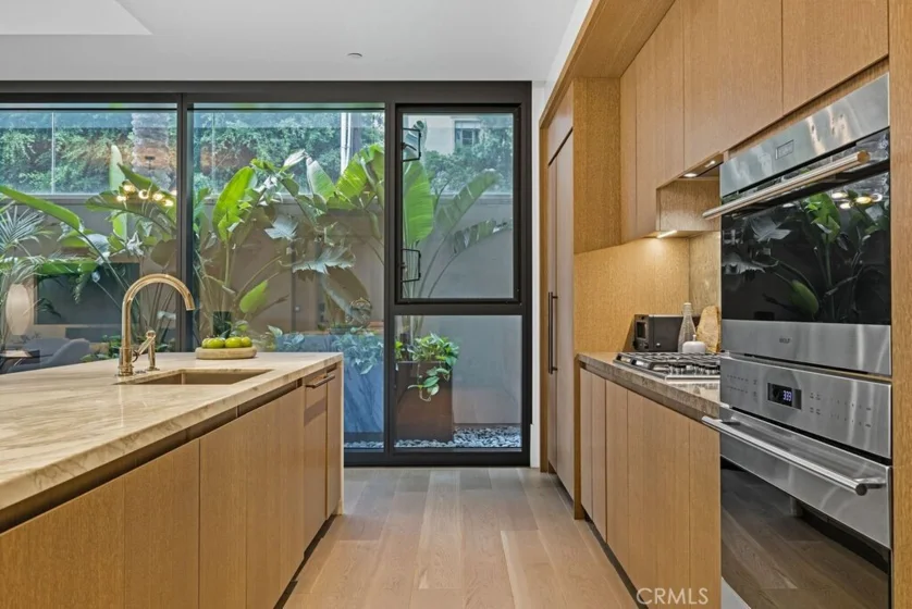 8420 W Sunset Boulevard #108 photo 53