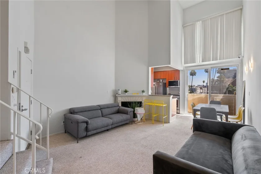 620 S Gramercy Place #412 photo 35