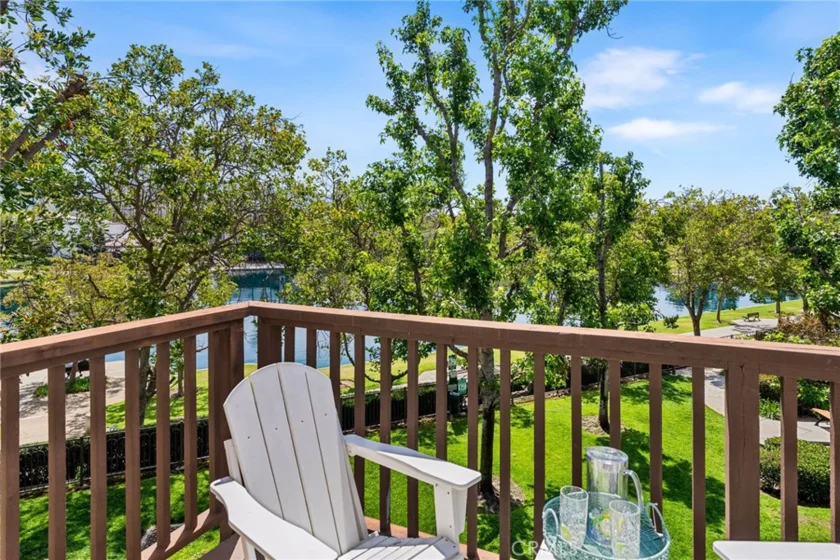 169 Montana Del Lago Drive photo 8