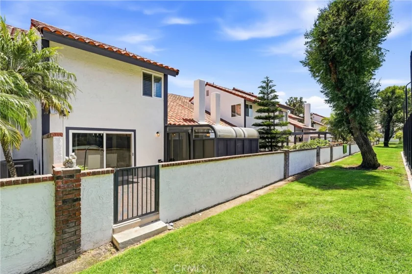 1409 Arch Lane photo 44