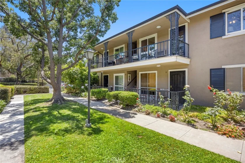 660 S Glassell Street #12 photo 1