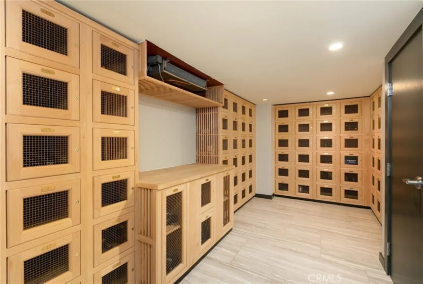 411 W Seaside Way #302 photo 32