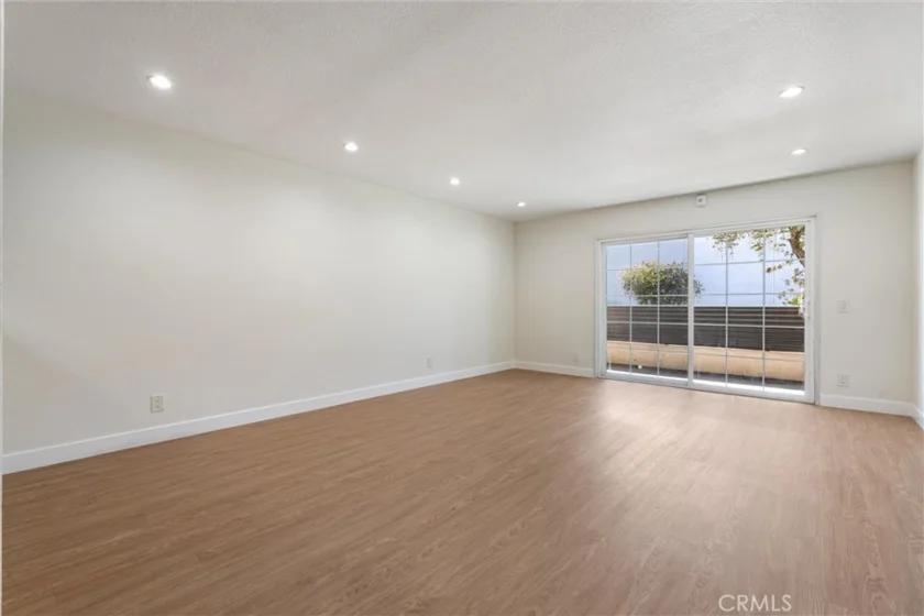 1121 Obispo Avenue #108 photo 2