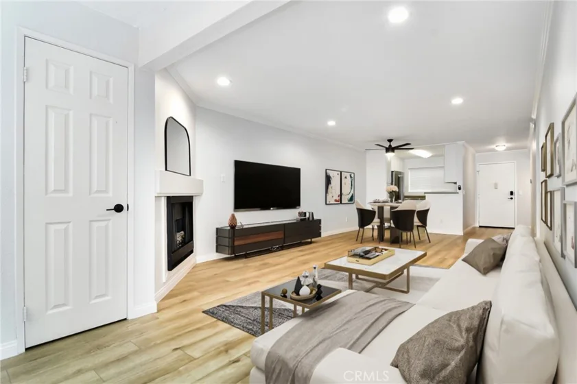 5515 Canoga Avenue #219 photo 5