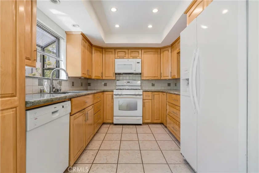 21901 Burbank Boulevard #218 photo 5