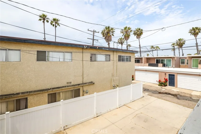 205 13th Street #D photo 53