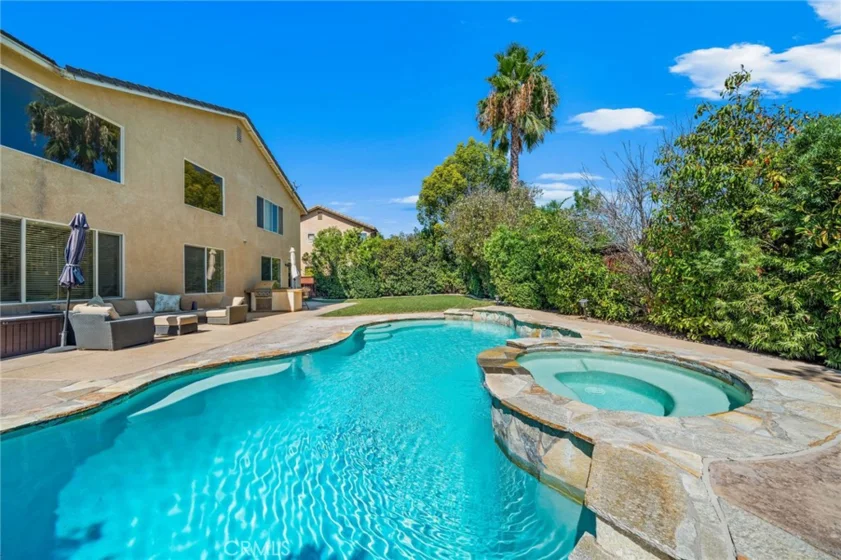 26136 Castle Lane photo 58