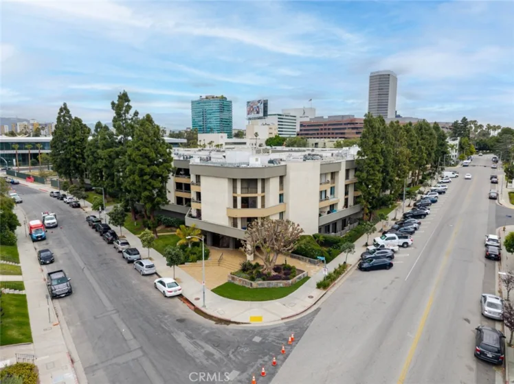 750 S Spaulding Avenue #129 photo 26