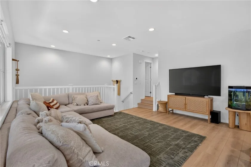 604 White Oaks photo 18