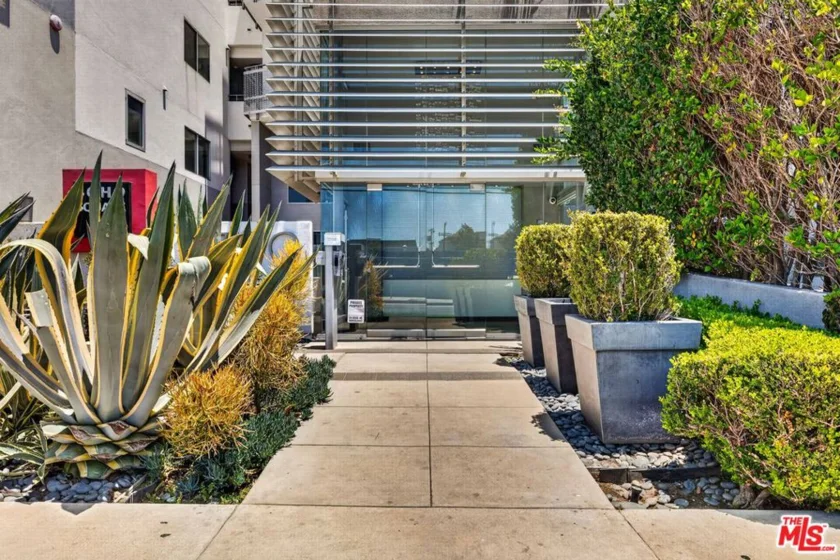 1700 Sawtelle Boulevard #208 photo 23