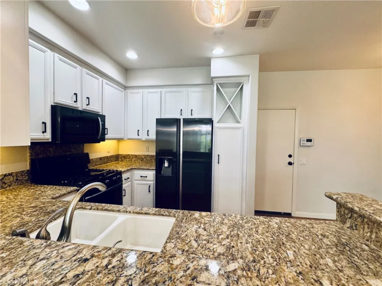 8313 E Arrowhead Way photo 8