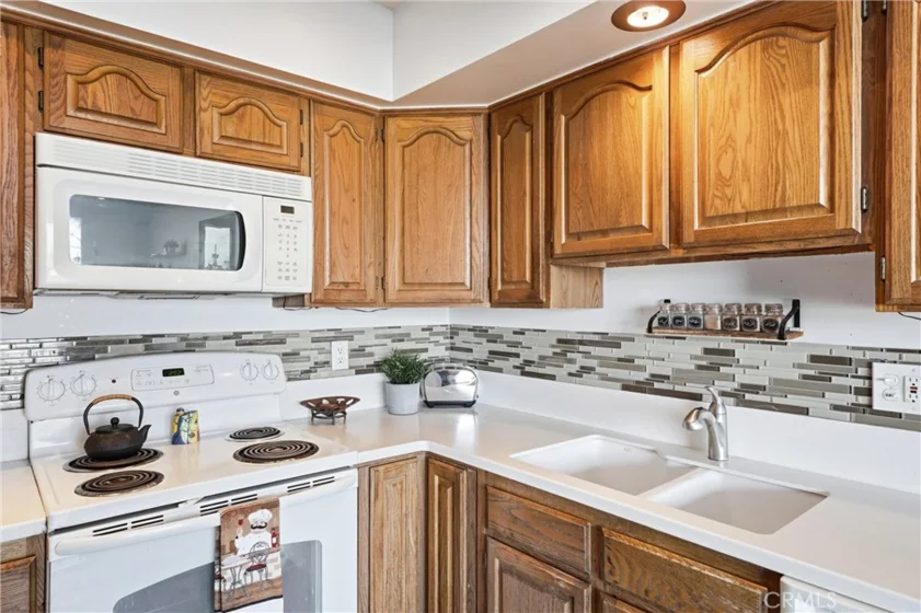 383 Bay Shore Avenue #307 photo 7